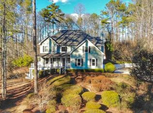 220 Ridgemont Dr, Fayetteville, GA 30215