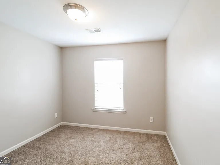 414 Darbys Run Ct — Photo 12