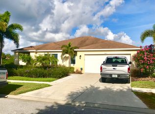 5213 Moon Shell Dr, Apollo Beach, FL 33572
