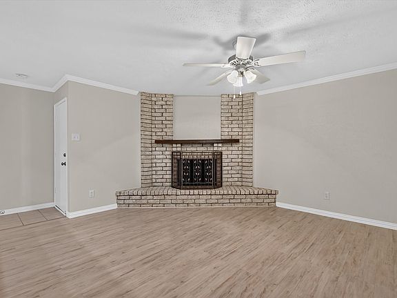 4th image of 517 Ridgemont Dr