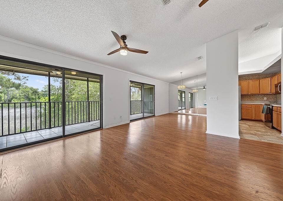 1st image of 18 Talavera Ct #18