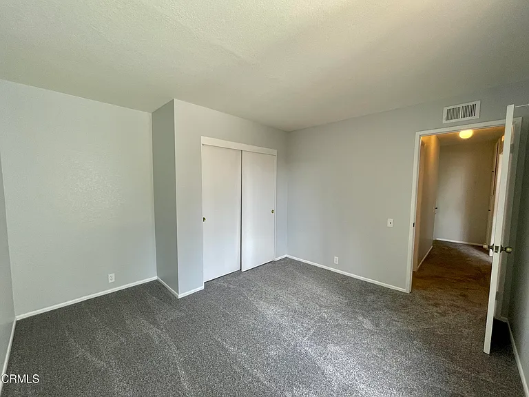 2991 E Harbor Blvd — Photo 15