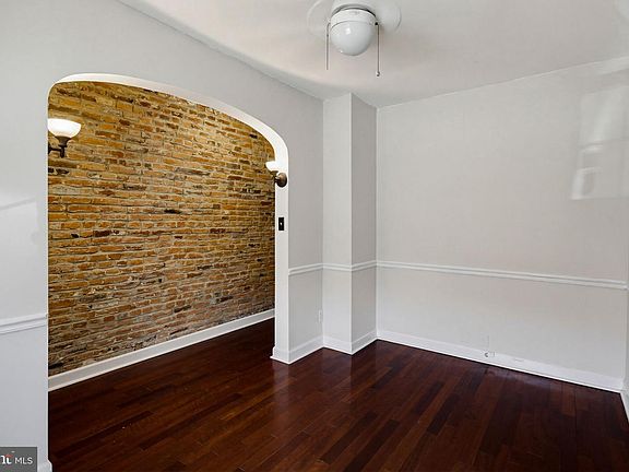 4th image of 3419 Dillon St