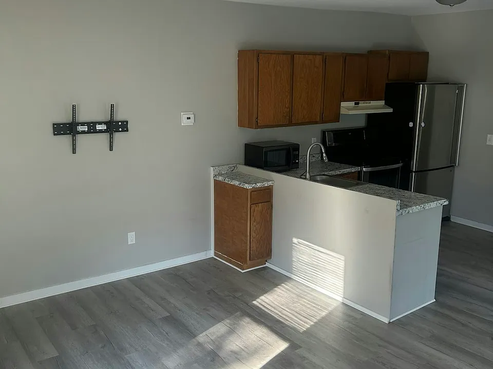 kitchen/living room