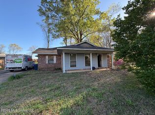 125 Tara Ln, Lucedale, MS 39452