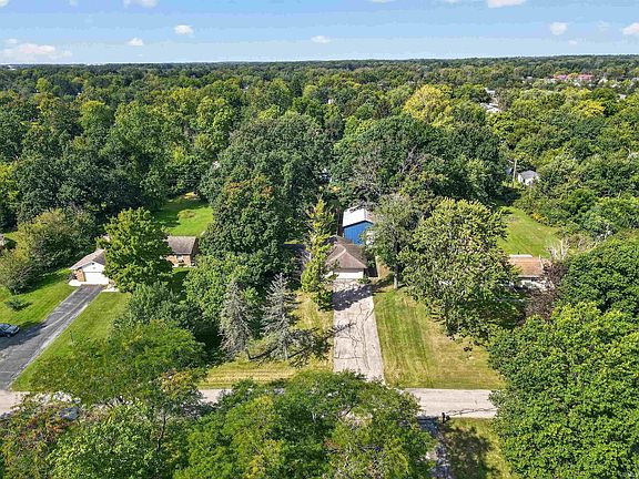 5th image of 3416 Sun Valley Dr