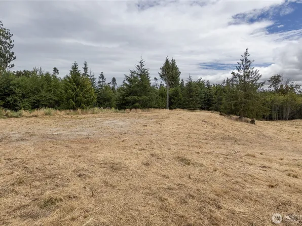 646 Tributary Lane, Port Angeles, WA 98362