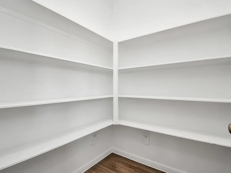 16150 Elbridge Ct — Photo 13