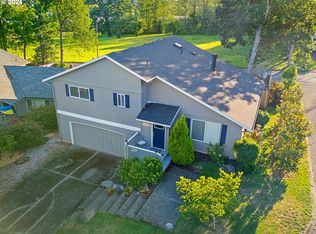12111 SE Grove Loop, Milwaukie, OR 97222