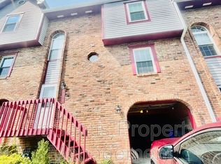 2104 Timberglen Dr, Imperial, PA 15126