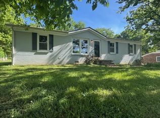 4176 Hampshire Pike, Hampshire, TN 38461
