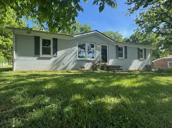 4176 Hampshire Pike, Hampshire, TN 38461