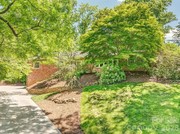 35 Dogwood Rd, Asheville, NC 28804