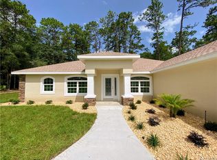 5392 N Persimmon Dr, Beverly Hills, FL 34465