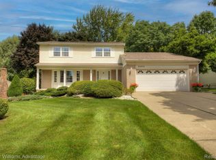 22410 Mill Rd, Novi, MI 48375