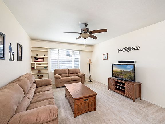 5th image of 5025 W Dahlia Dr