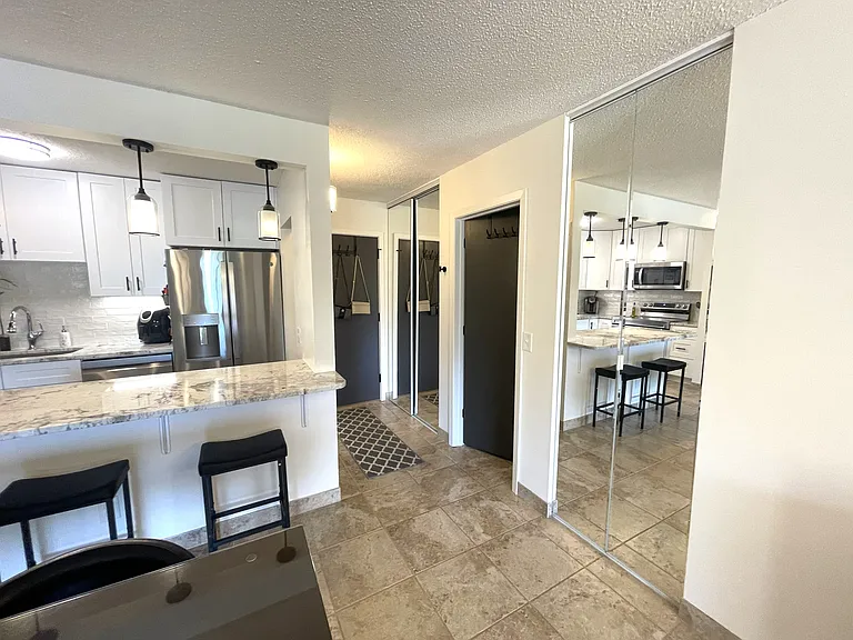 10511 Cedar Lake Rd #307 — Photo 12