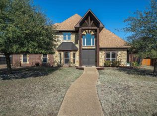 597 Imagine Dr, Lindale, TX 75771