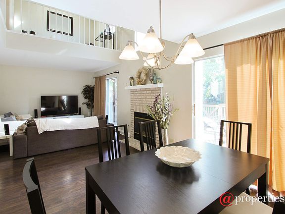 Living Room / Dining Room
