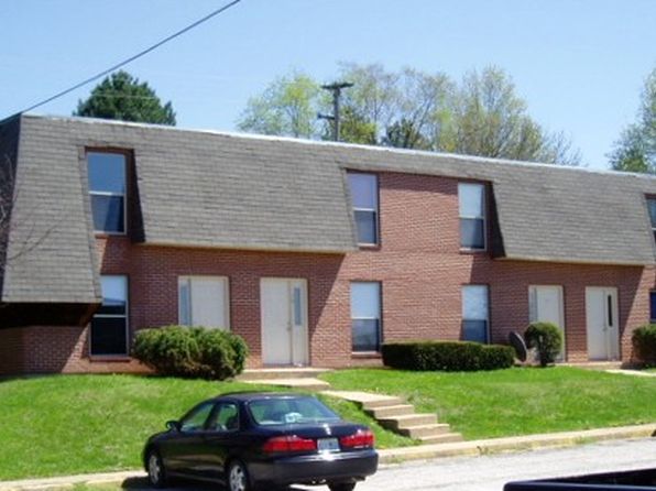 1318 Truman Ave APT 20