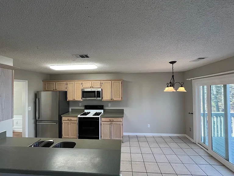 3600 Patterstone Dr — Photo 11