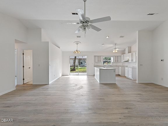 3rd image of 2229 Kumquat Dr
