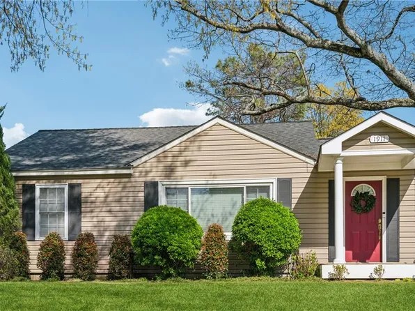 1911 Woodland Hills Ave NW, Atlanta, GA 30318