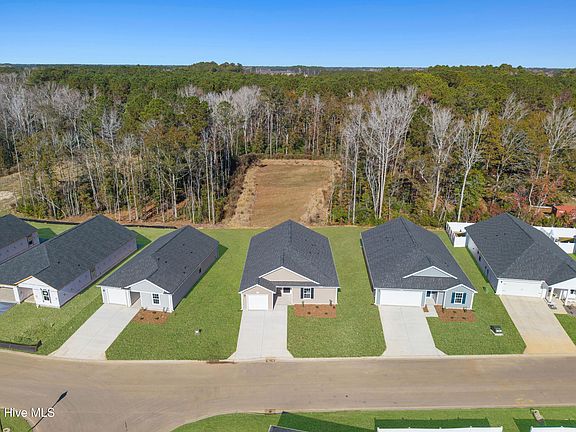 3rd image of 7079 Woodline Drive SW