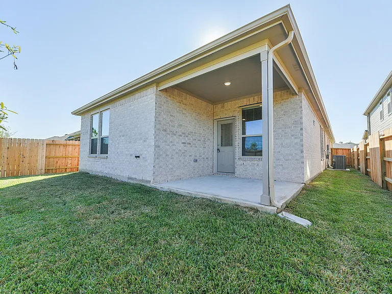14483 Cedar Ledge Ln — Photo 25