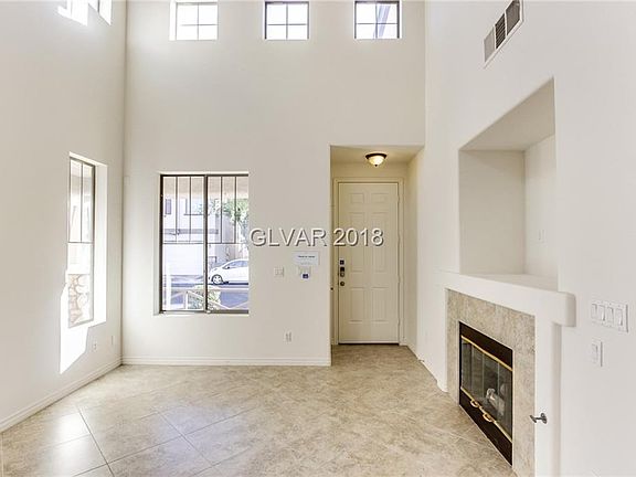 3rd image of 8141 Amesbury Canyon St