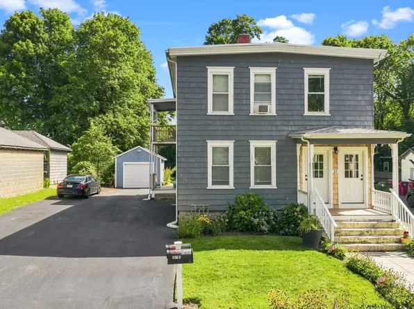 32 Frank St, Middleboro, MA 02346