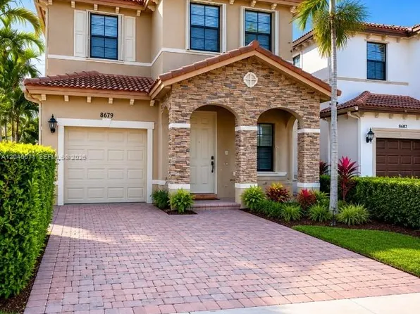8879 SW 227th Ter, Cutler Bay, FL 33190