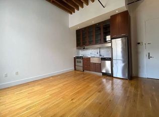 139 N 10th St APT 3D, Brooklyn, NY 11249