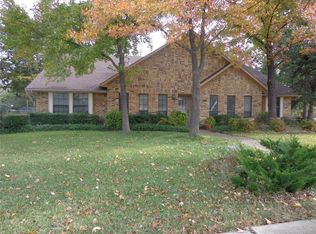 1300 Bluffview Dr, Desoto, TX 75115