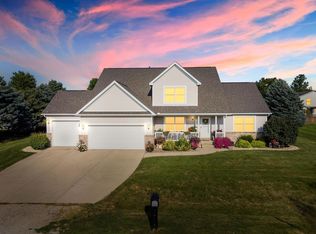 109 Mallard Dr, Downs, IL 61736