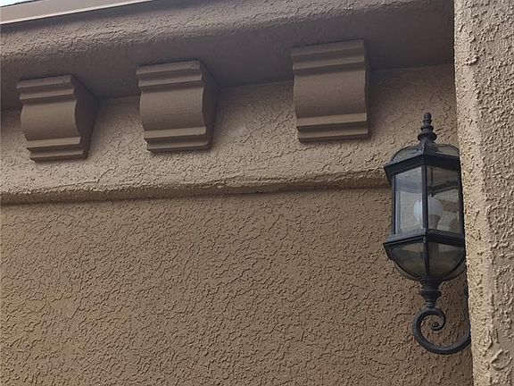 2nd image of 5557 Dennis Cavin Ln