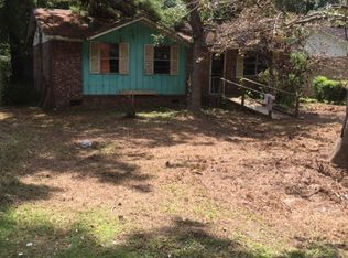 227 Tupperway Dr, Summerville, SC 29483