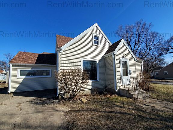 2nd image of 500 Boston Ave
