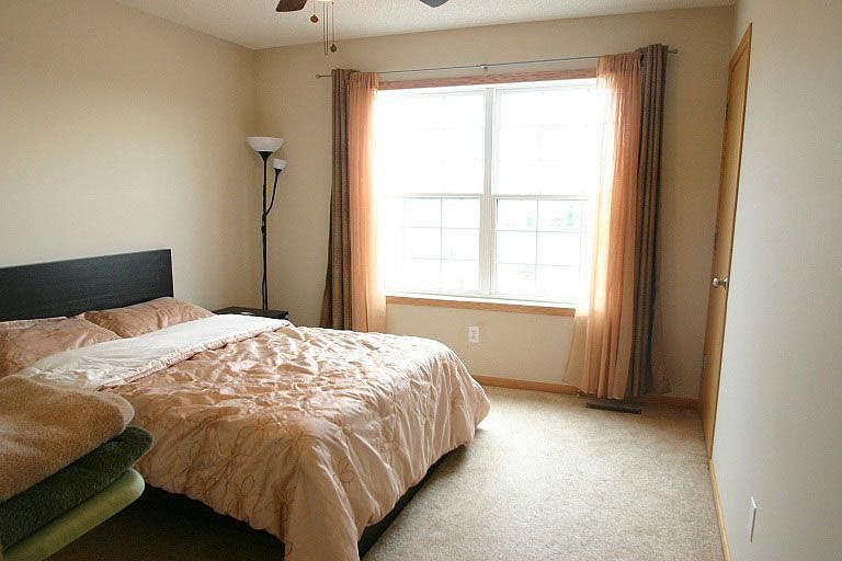 2nd image of 4483 Portage St NW