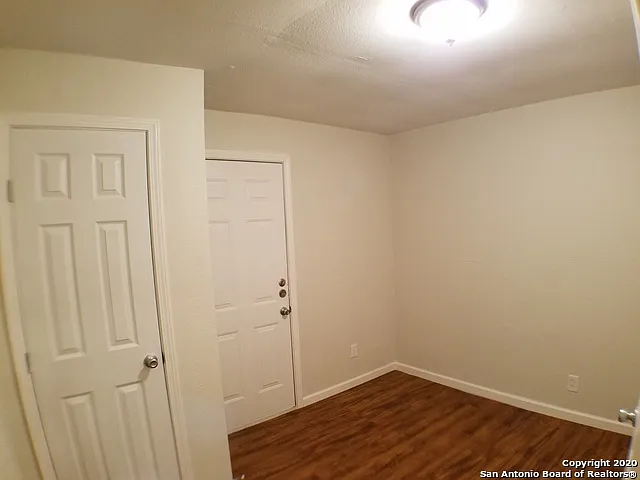 5019 Hemphill Dr — Photo 11