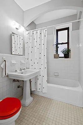 Sold by Compass | media 19