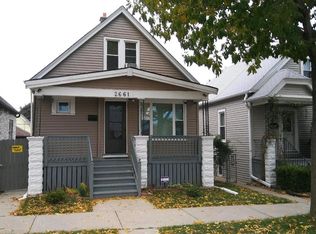 2661 S 11th St, Milwaukee, WI 53215