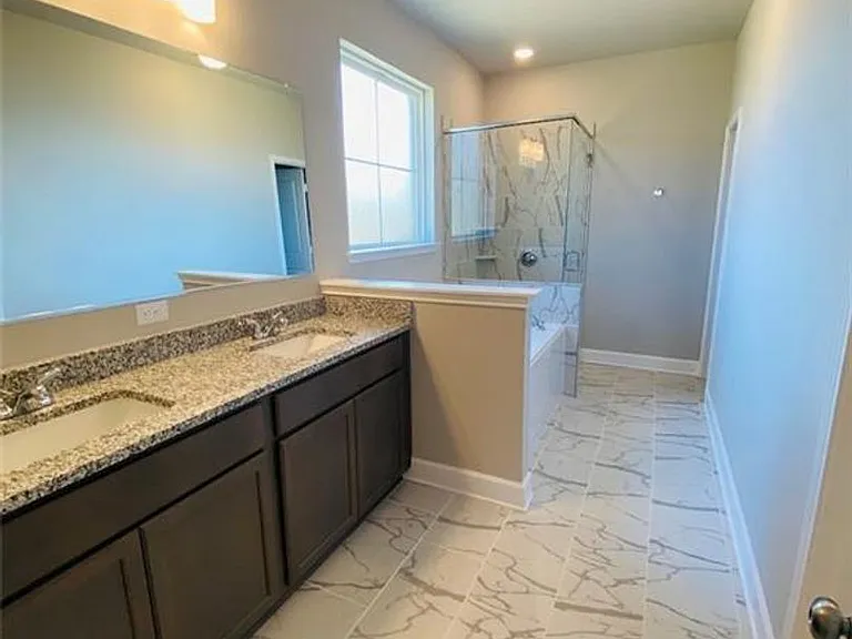 5754 Redfish Ct — Photo 26