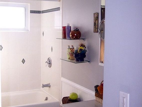 full bath main floor 