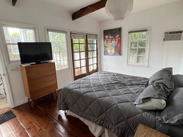533 N Alta Vista Blvd — Photo 17
