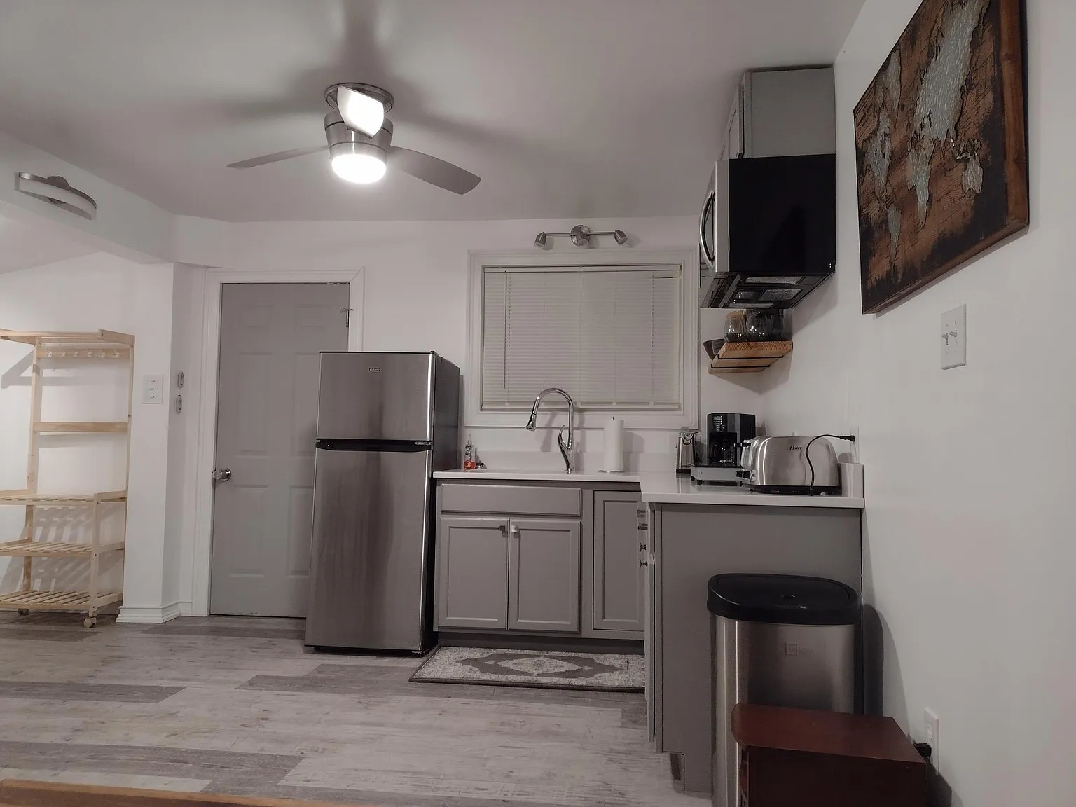 Studio, 483 sqft, $1,800 — Photo 3