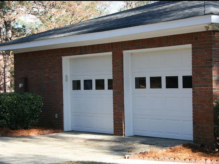 429 Longtown Rd W — Photo 5