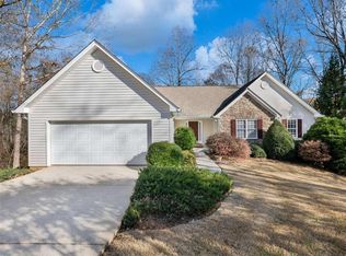 5196 Migration Point, Gainesville, GA 30506