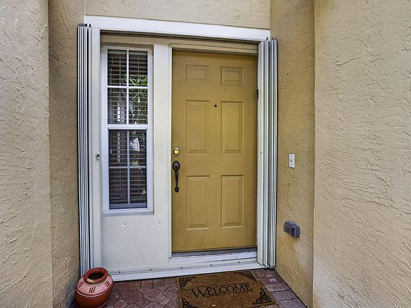5th image of 2221 SOUNDINGS Court