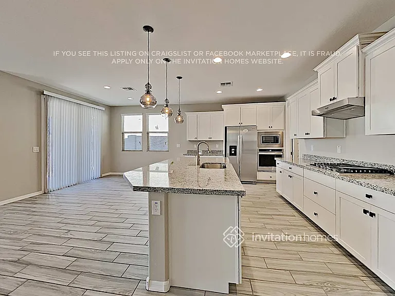 18759 W San Juan Ave — Photo 8